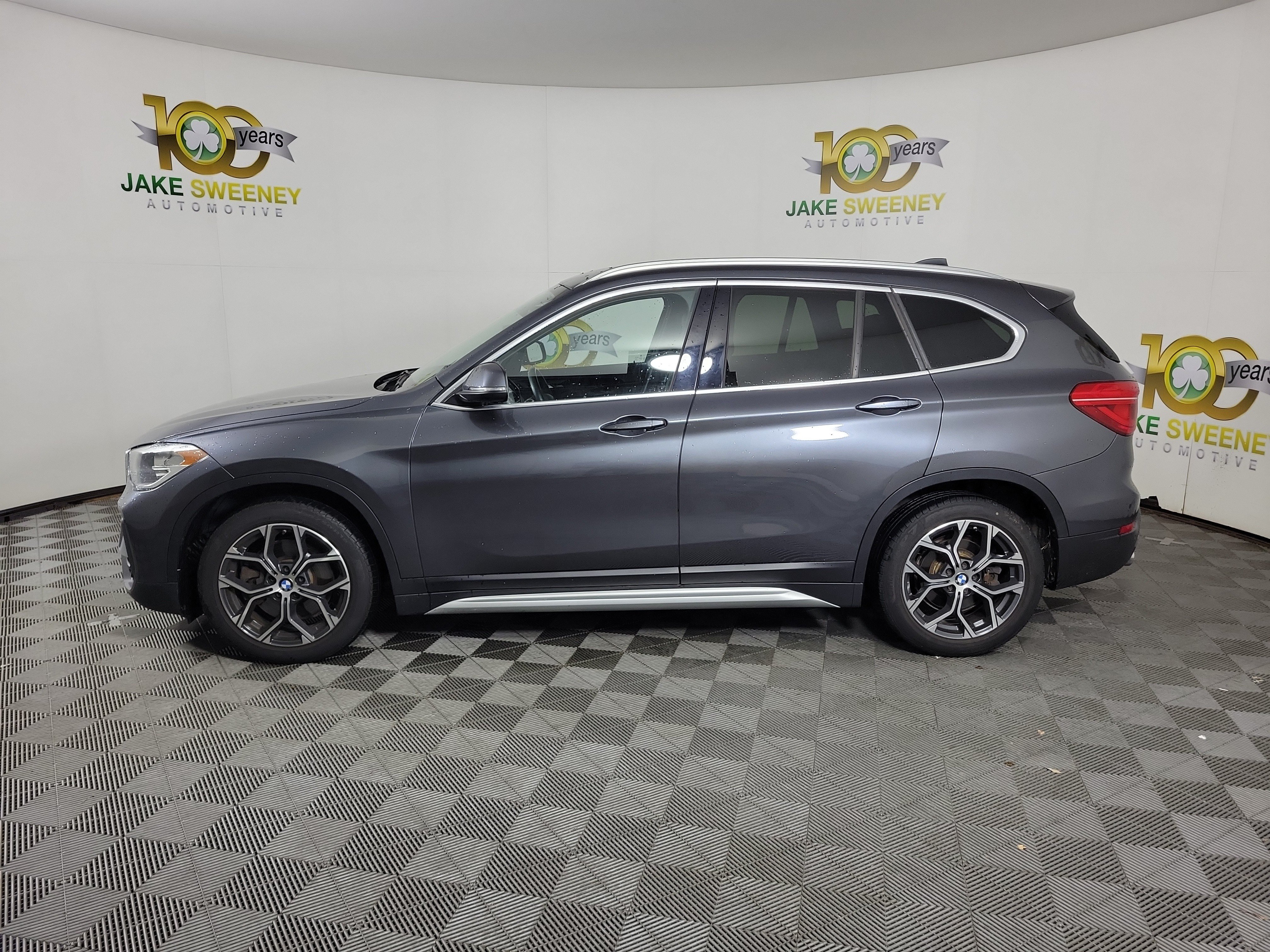 Used 2020 BMW X1 xDrive28i w/ Convenience Package AWD/4WD image 2
