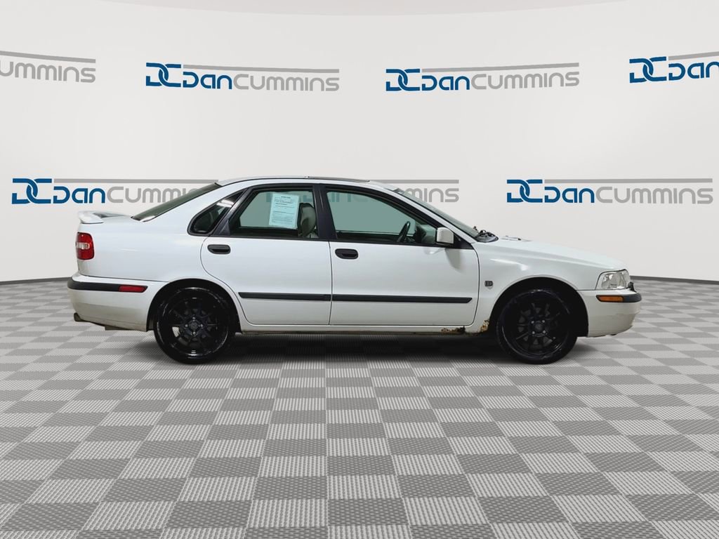 Used 2002 Volvo S40 image 9