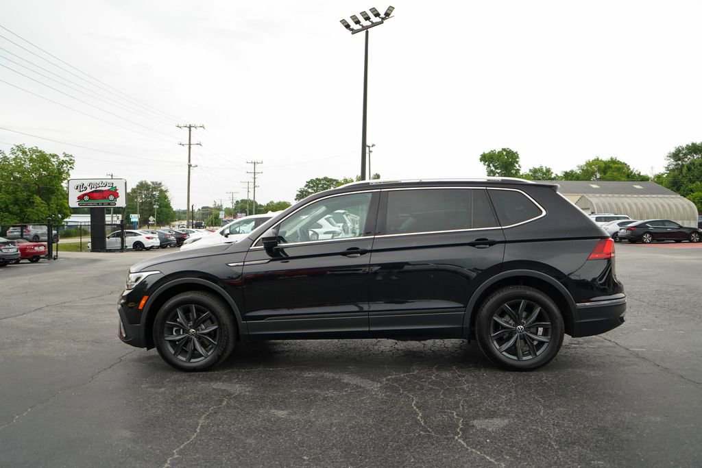 Used 2024 Volkswagen Tiguan SE FWD image 22