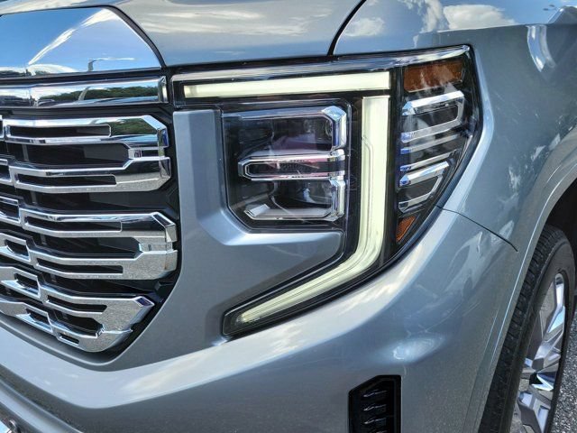 Used 2026 GMC Sierra 1500 Denali w/ Denali Reserve Package AWD/4WD image 16