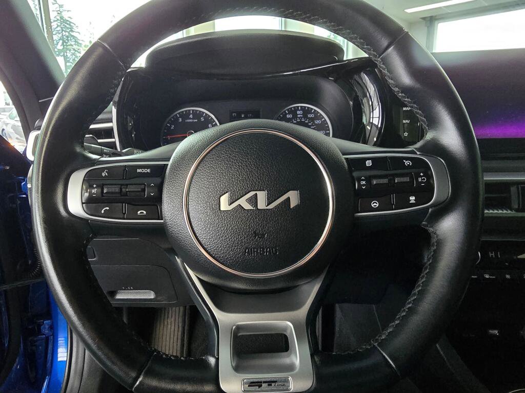 Used 2024 Kia K5 GT-Line w/ GT-Line Premium Package FWD image 26
