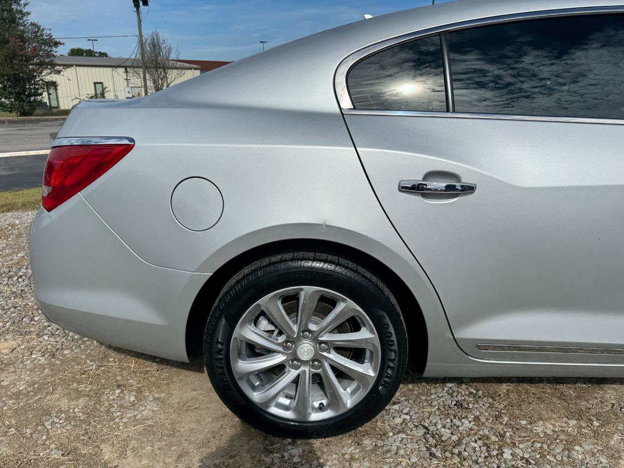 Used 2014 Buick LaCrosse Leather FWD image 9