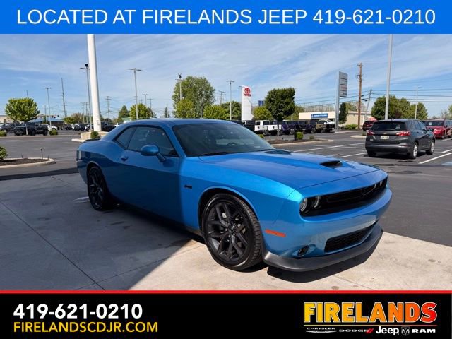 Used 2023 Dodge Challenger R/T w/ Plus Package RWD image 15