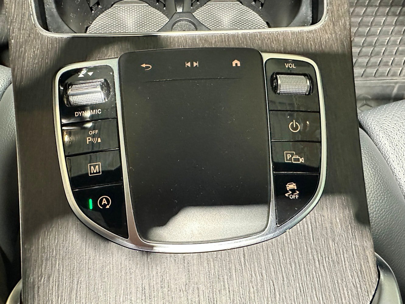 Used 2020 Mercedes-Benz GLC 300 4MATIC image 14
