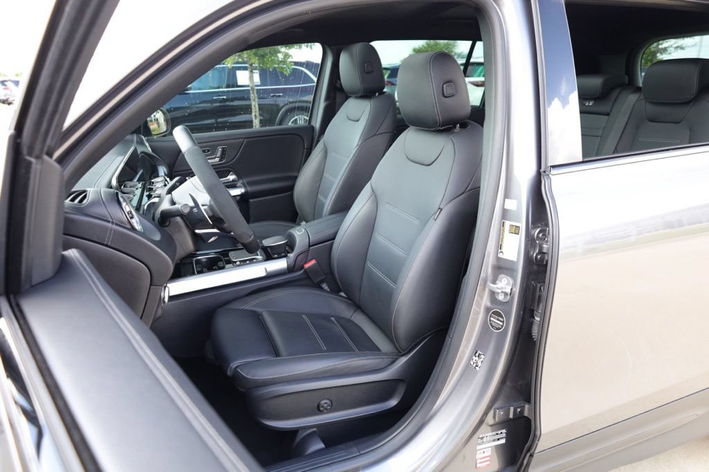 Certified 2023 Mercedes-Benz GLB 35 AMG 4MATIC image 26