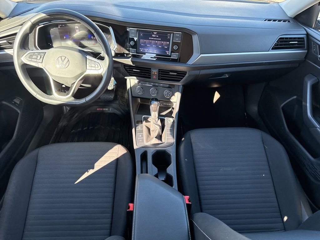 Used 2024 Volkswagen Jetta S image 11