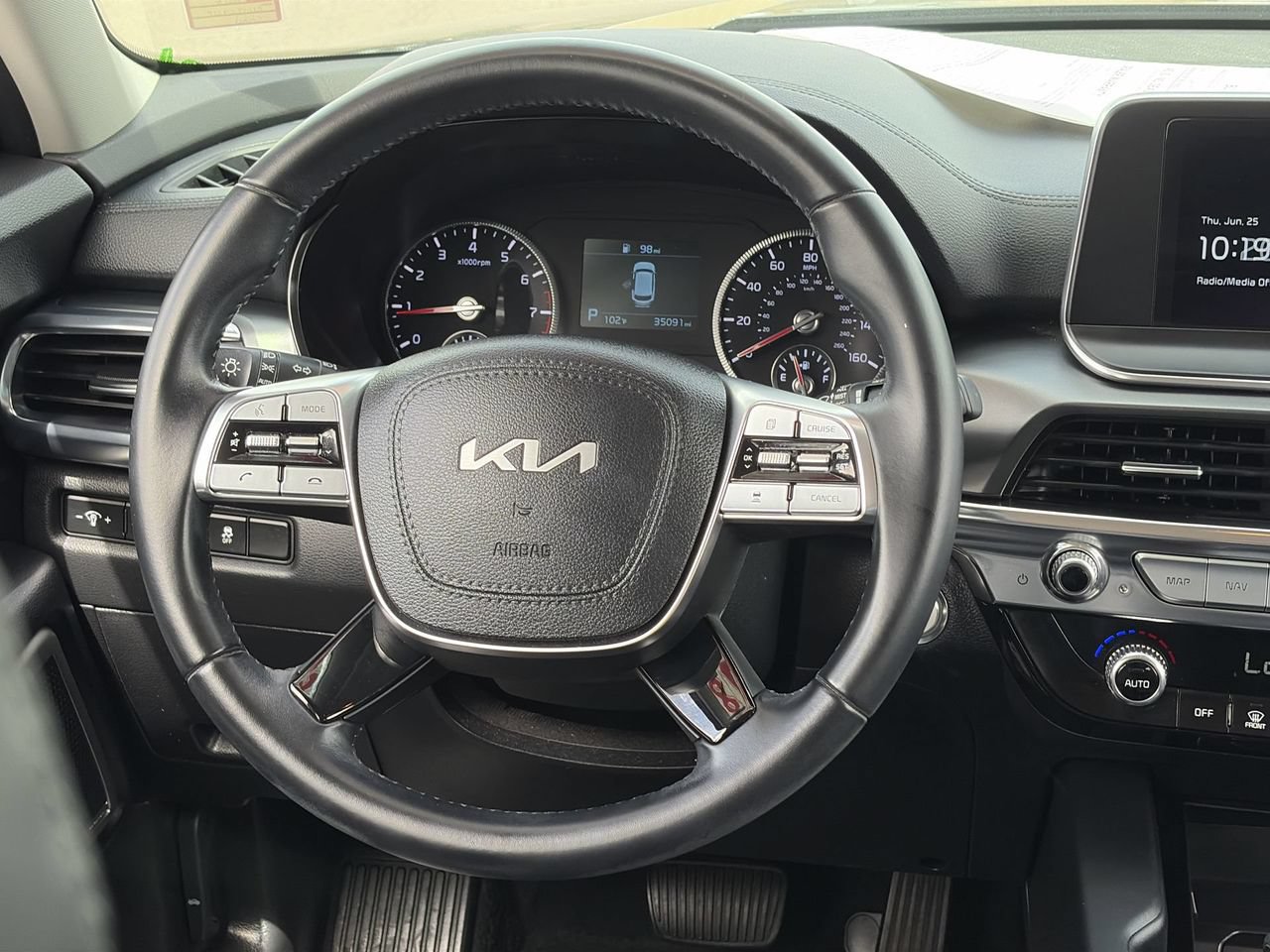 Certified 2022 Kia Telluride LX FWD image 13