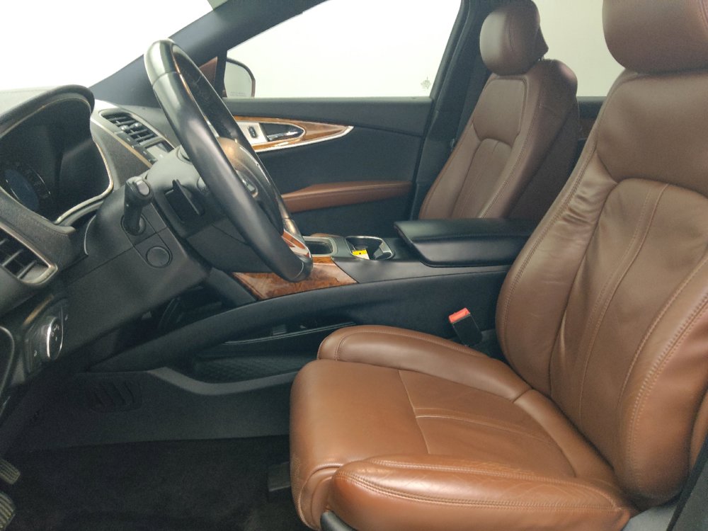 Used 2016 Lincoln MKX Reserve w/ Luxury Package AWD/4WD image 17