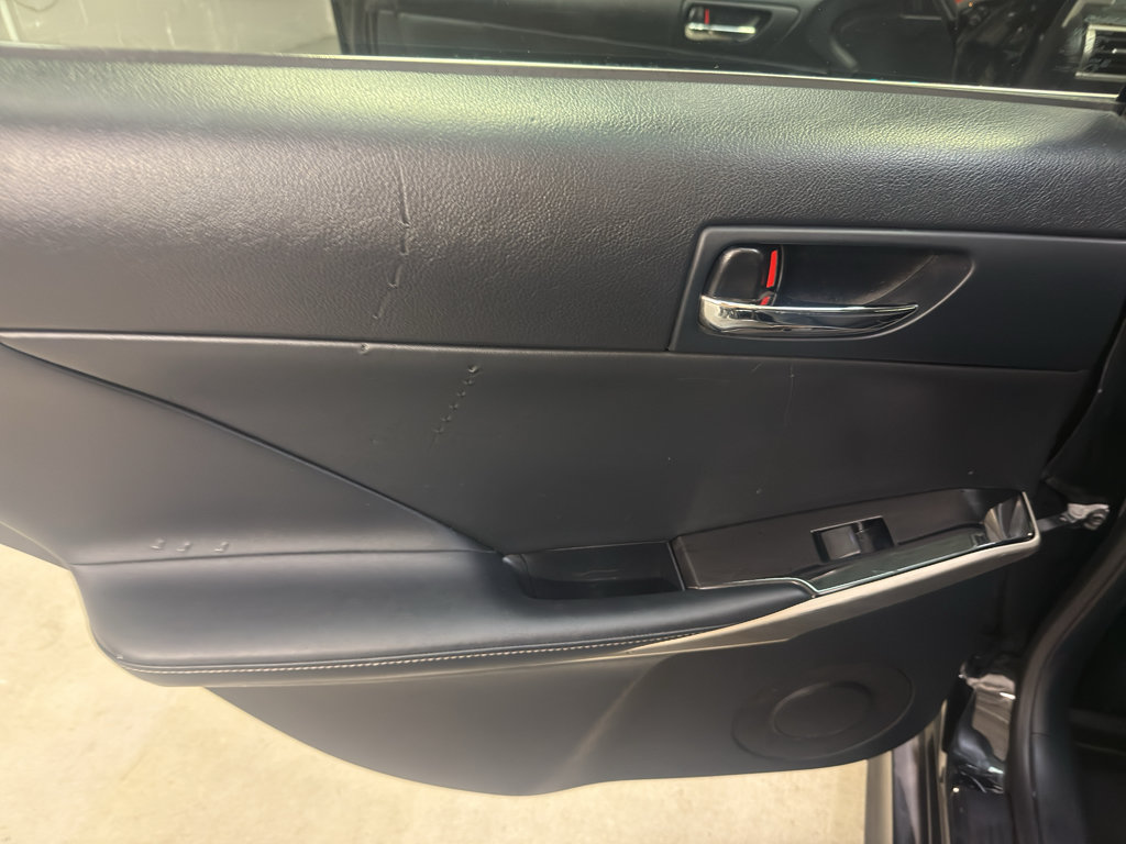 Used 2015 Lexus IS 250 AWD w/ Navigation System Package image 26