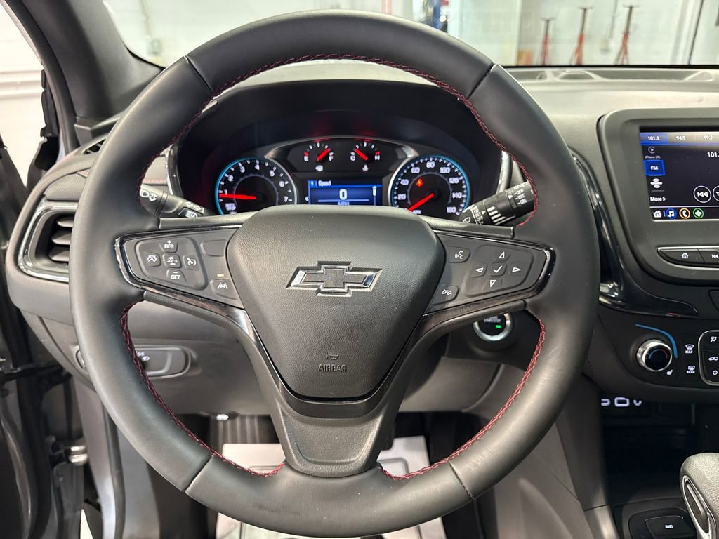 Used 2023 Chevrolet Equinox RS AWD/4WD image 5