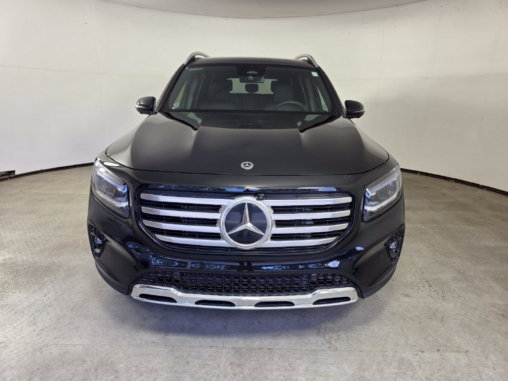 New 2026 Mercedes-Benz GLB 250 image 2