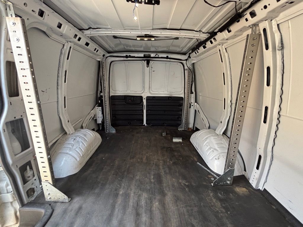 Used 2023 GMC Savana 2500 w/ Driver Convenience Package image 19