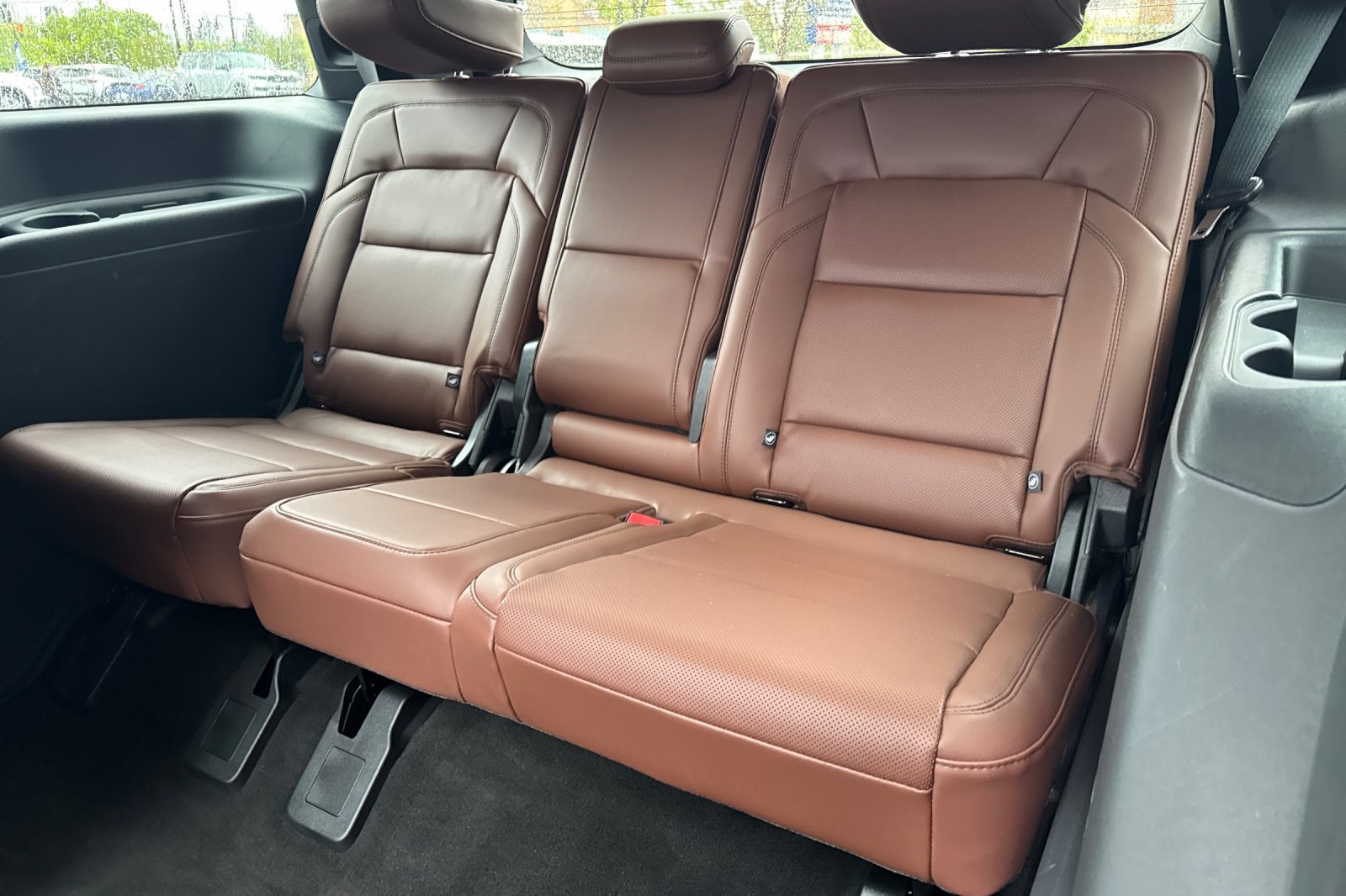 Used 2025 Lincoln Navigator Reserve image 14