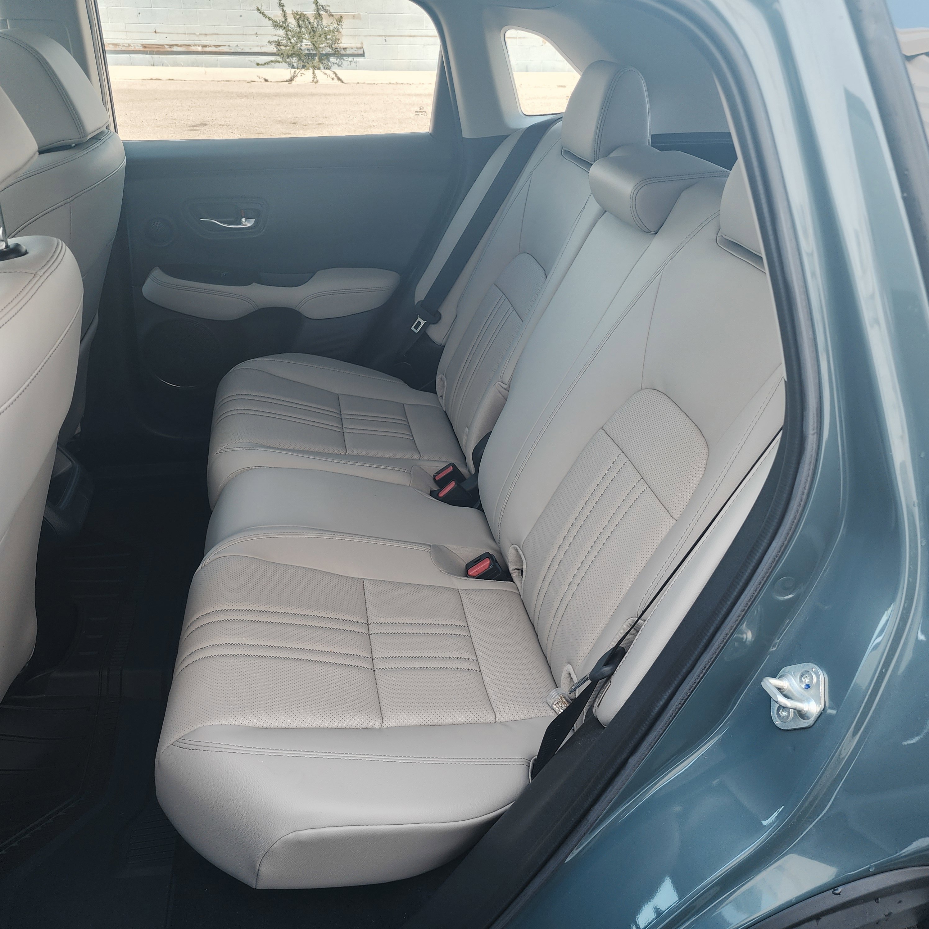 Used 2025 Honda HR-V EX-L image 12