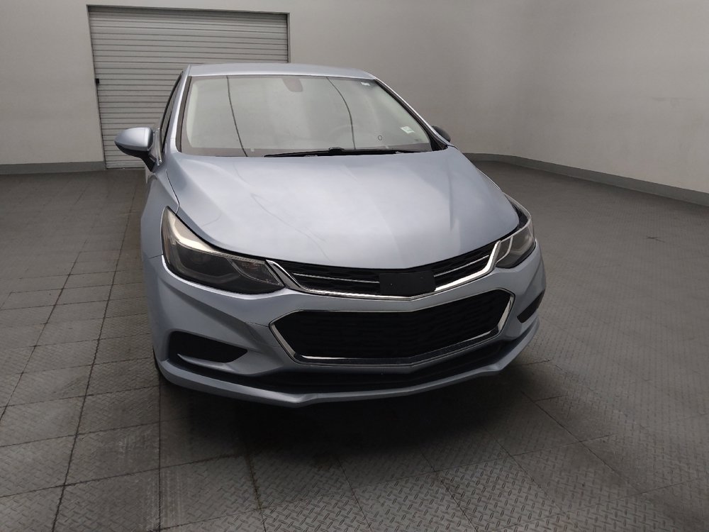 Used 2017 Chevrolet Cruze LT w/ Convenience Package FWD image 14
