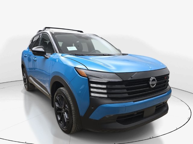 New 2027 Nissan Kicks SR w/ SR Premium Package FWD image 3
