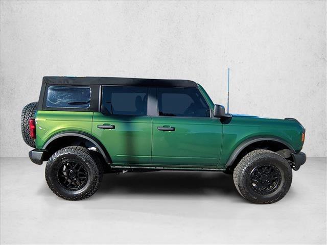 Used 2022 Ford Bronco Base image 4