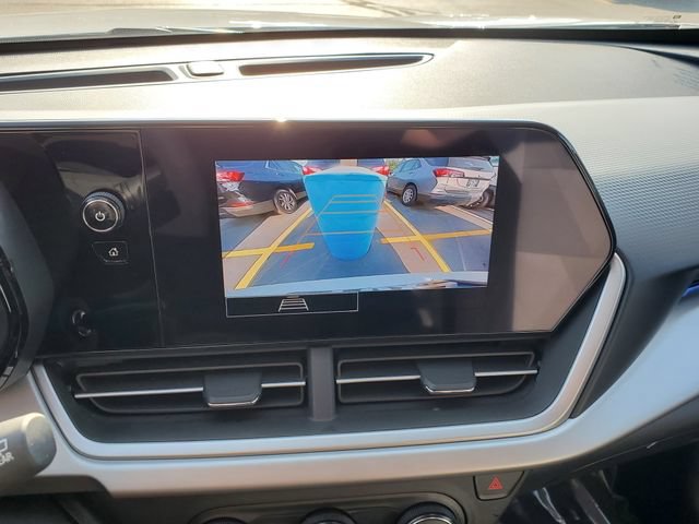 Certified 2024 Chevrolet Trax LS w/ Driver Confidence Package FWD image 27