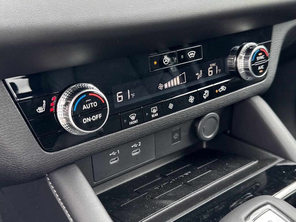 New 2026 Mitsubishi Outlander Trail Edition image 18