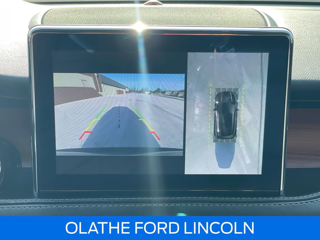 Certified 2022 Lincoln Corsair Reserve w/ Equipment Group 201A image 16