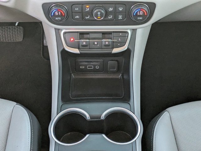 Used 2022 GMC Terrain SLT FWD image 23