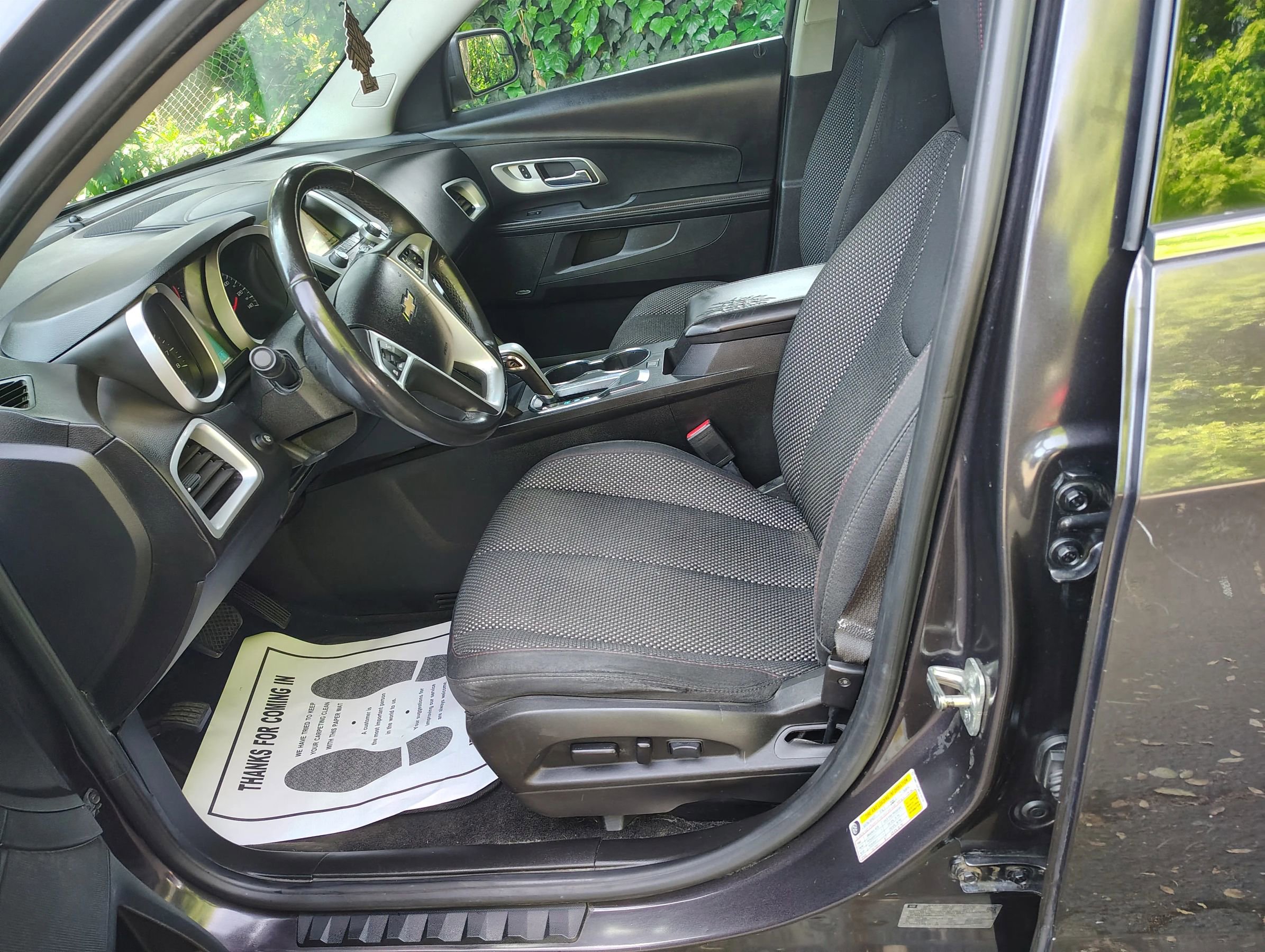 Used 2014 Chevrolet Equinox LT w/ Power Convenience Package image 6