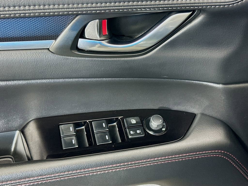 Used 2024 MAZDA CX-5 Carbon Edition image 18