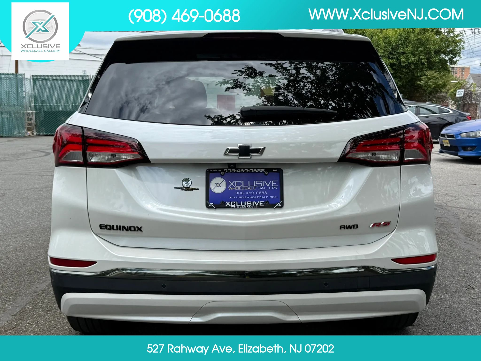 Used 2022 Chevrolet Equinox RS w/ Infotainment Package AWD/4WD image 3