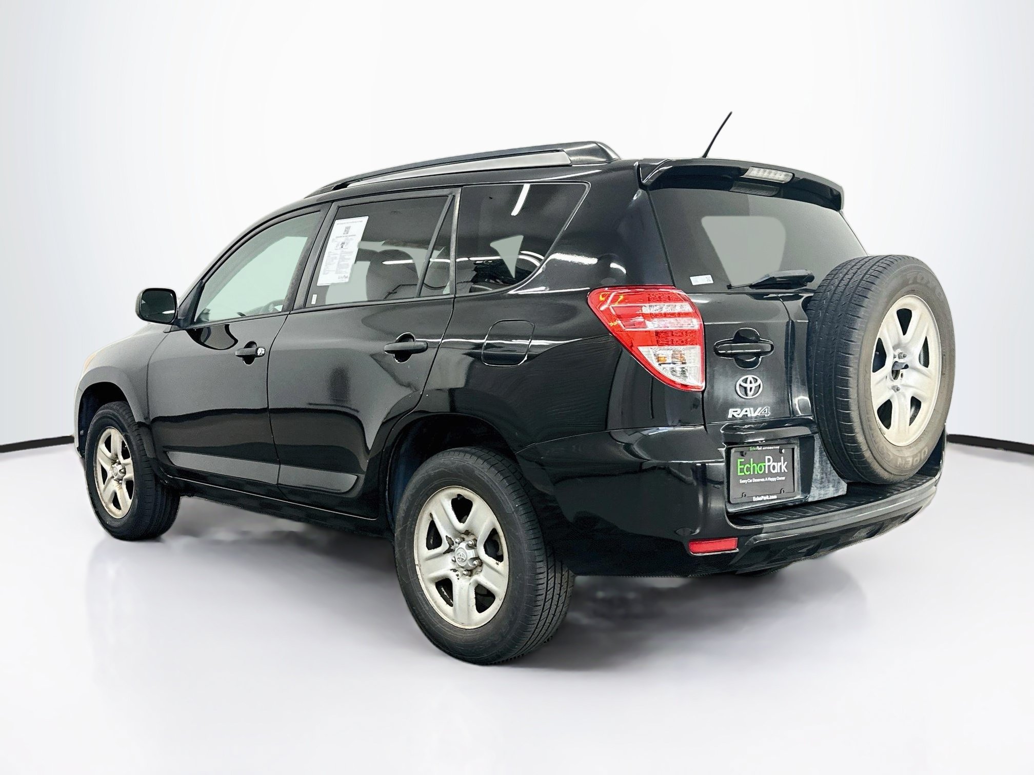 Used 2012 Toyota RAV4 4WD w/ Value Pkg image 5