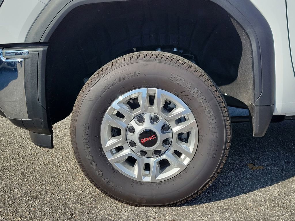New 2025 GMC Sierra 2500 SLE w/ SLE Convenience Package image 8