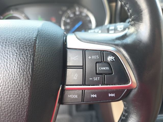 Used 2020 Toyota Highlander Platinum image 20