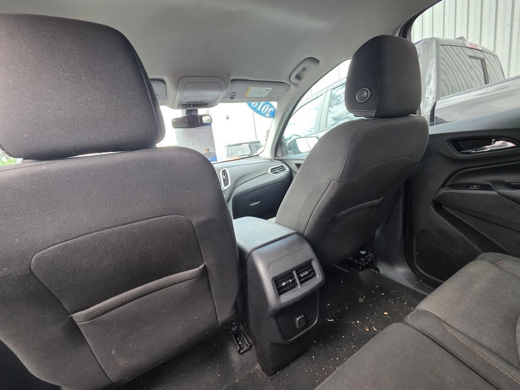 Used 2018 Chevrolet Equinox LT AWD/4WD image 9