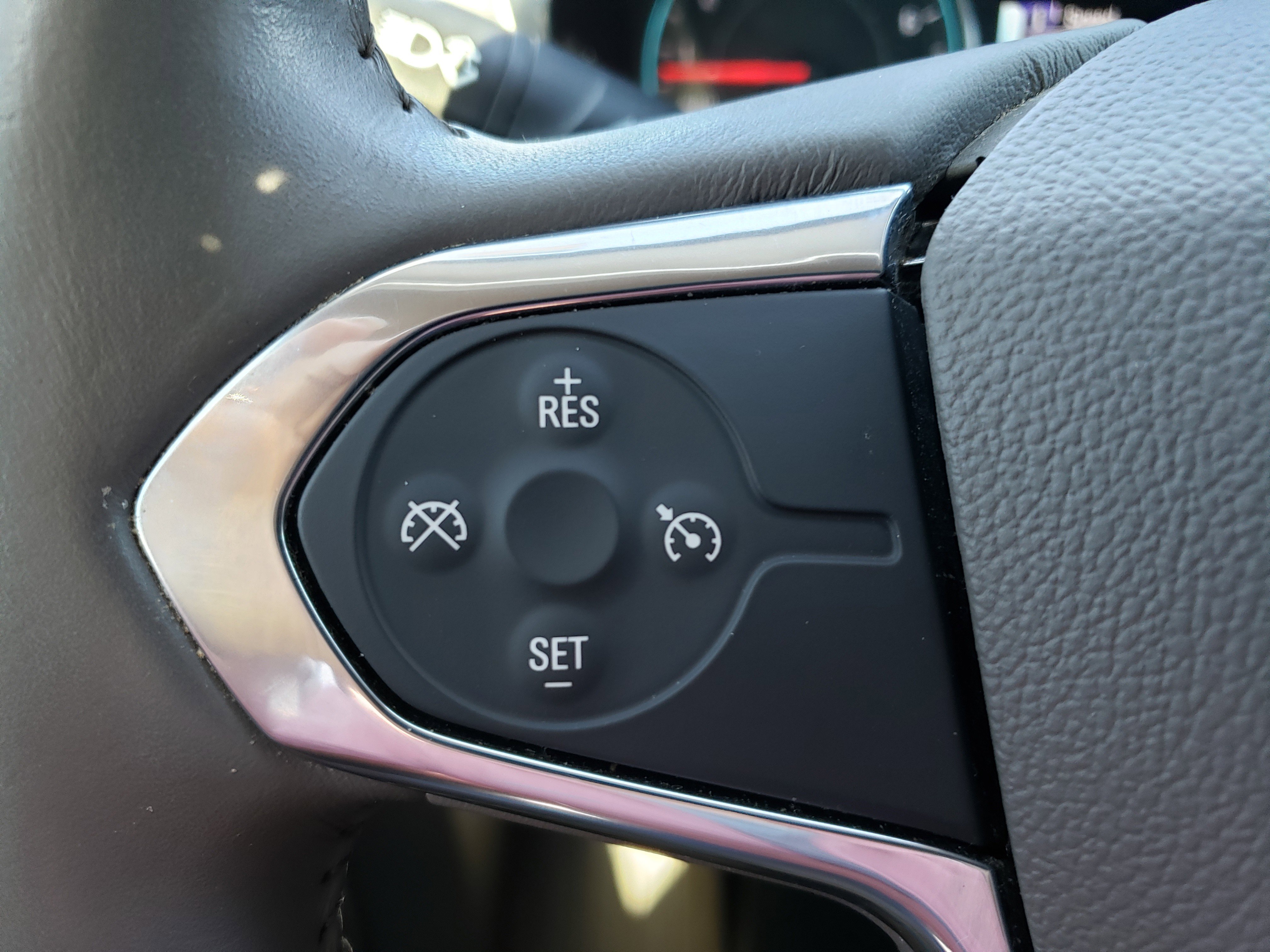 Used 2019 Chevrolet Traverse LT image 12