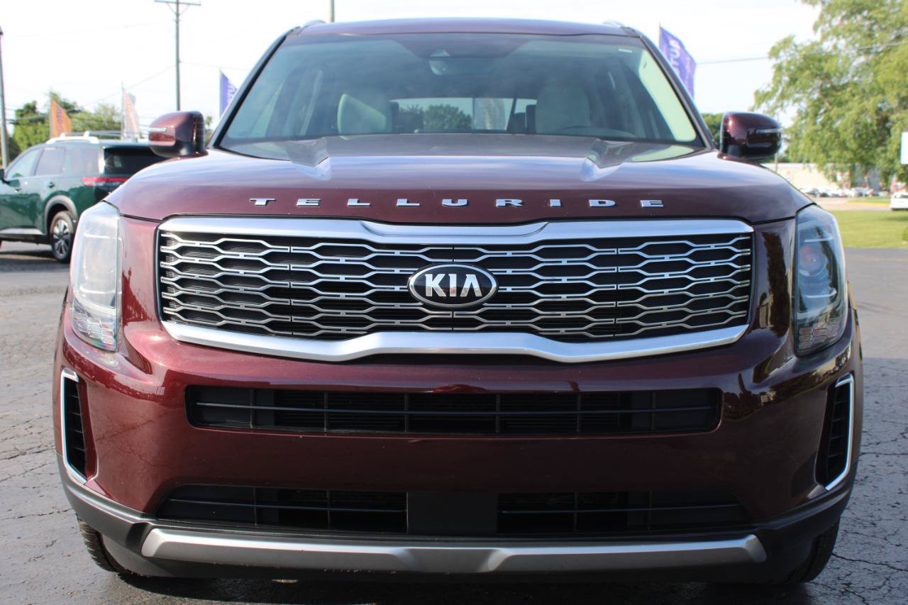 Used 2021 Kia Telluride S FWD image 2