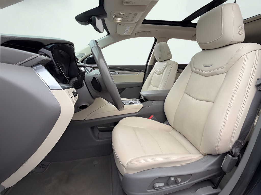Used 2021 Cadillac XT5 Premium Luxury FWD image 54