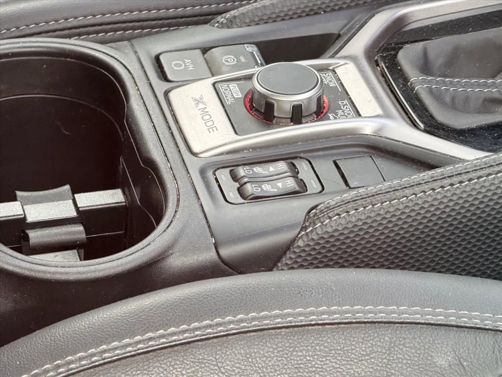 Used 2023 Subaru Forester Touring image 14