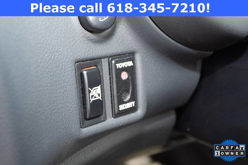 Used 2004 Toyota Celica GT image 14