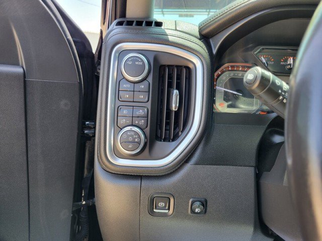 Used 2021 GMC Sierra 1500 SLT w/ SLT Premium Plus Package AWD/4WD image 14