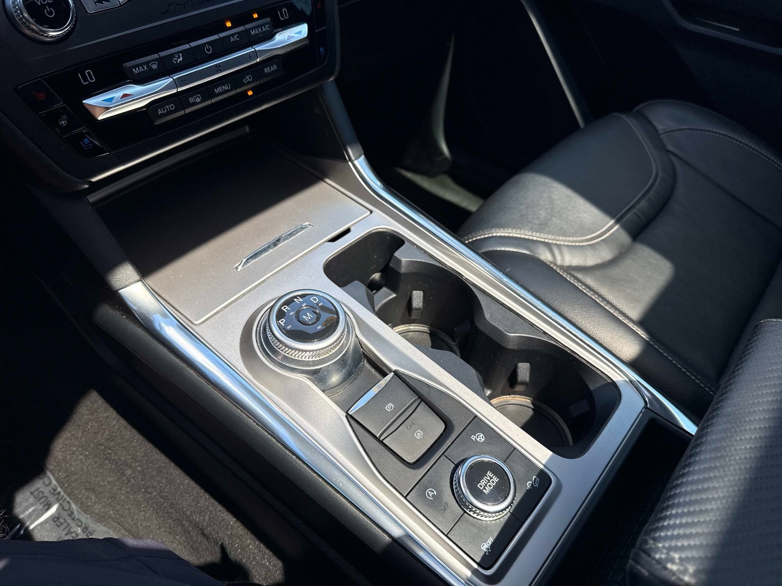 Used 2020 Ford Explorer ST w/ ST High-Performance Pack AWD/4WD image 27