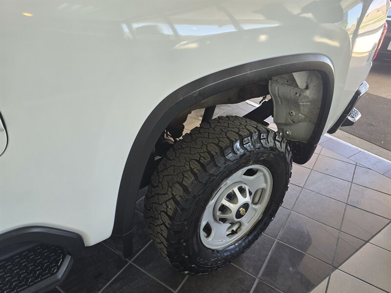 Used 2021 Chevrolet Silverado 2500 W/T w/ WT Convenience Package AWD/4WD image 32
