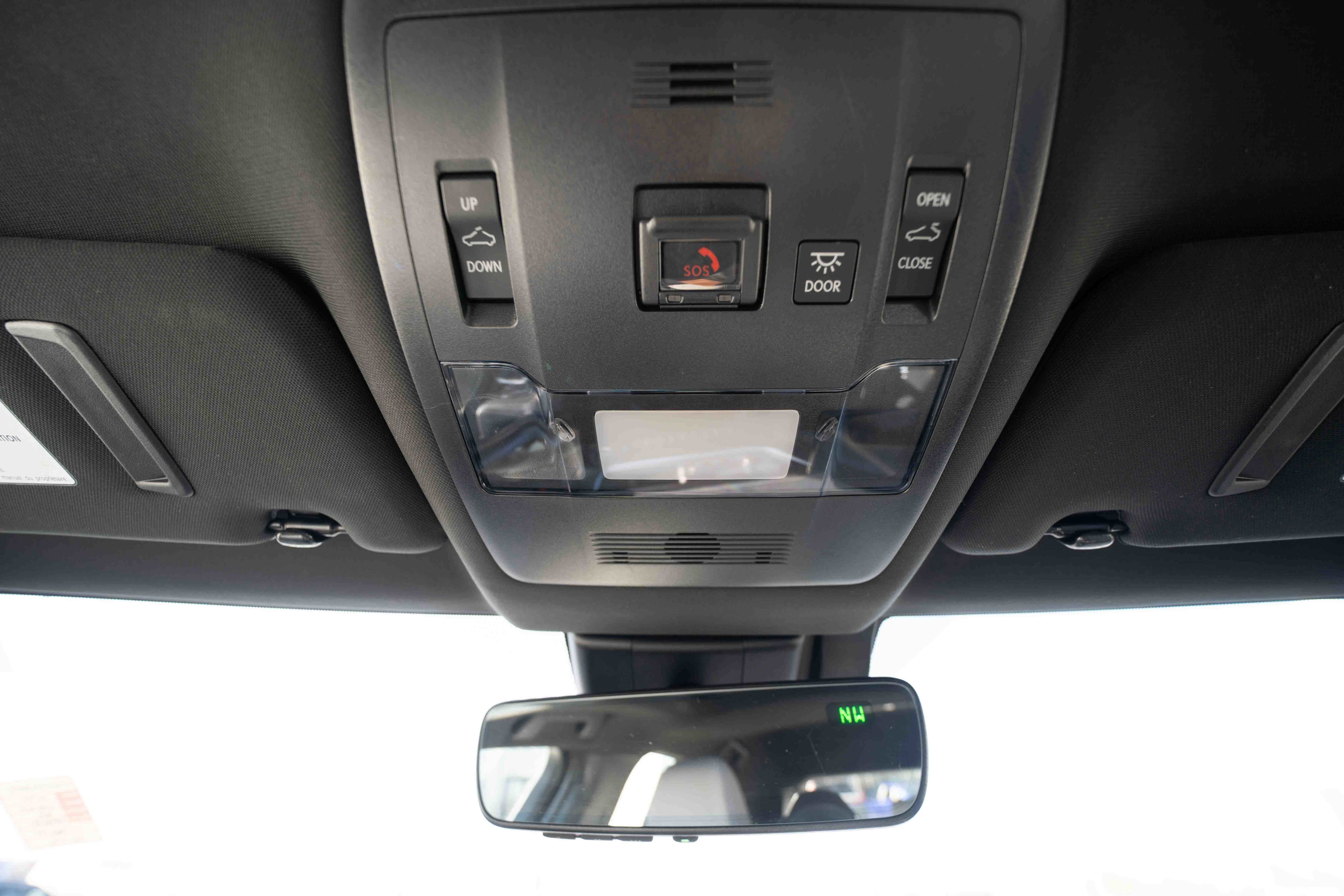 Used 2022 Lexus UX 250h UX 250h image 18