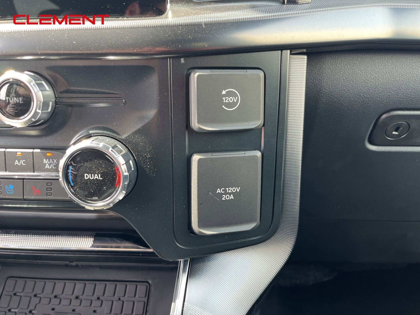 New 2025 Ford F150 Platinum w/ Equipment Group 702A High image 18