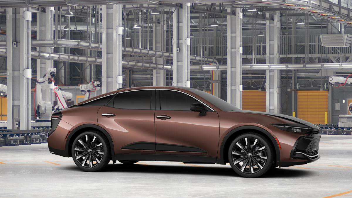 New 2026 Toyota Crown Platinum image 15