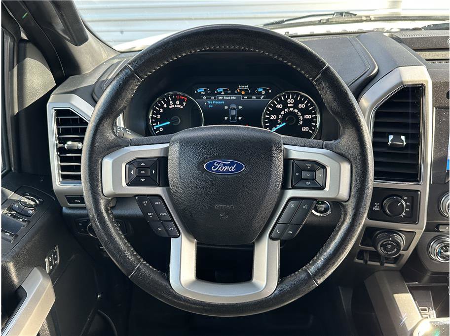 Used 2018 Ford F150 Lariat w/ Equipment Group 502A Luxury image 19