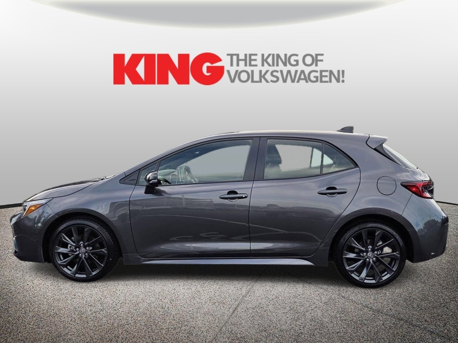 Used 2026 Toyota Corolla XSE FWD image 7