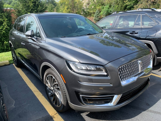 Used 2020 Lincoln Nautilus Reserve AWD/4WD image 4