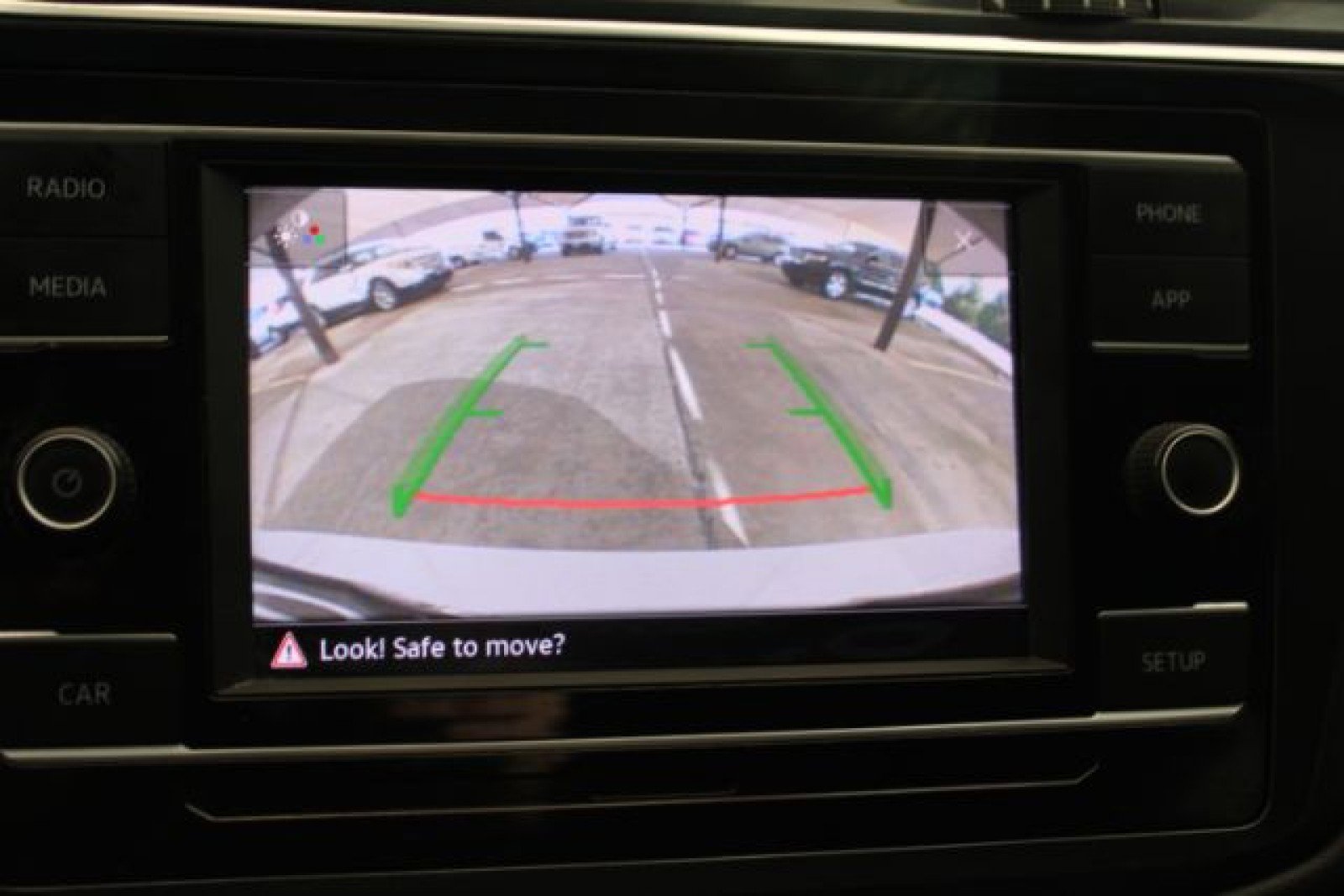 Used 2018 Volkswagen Tiguan S w/ Front Fog Lights Package image 21