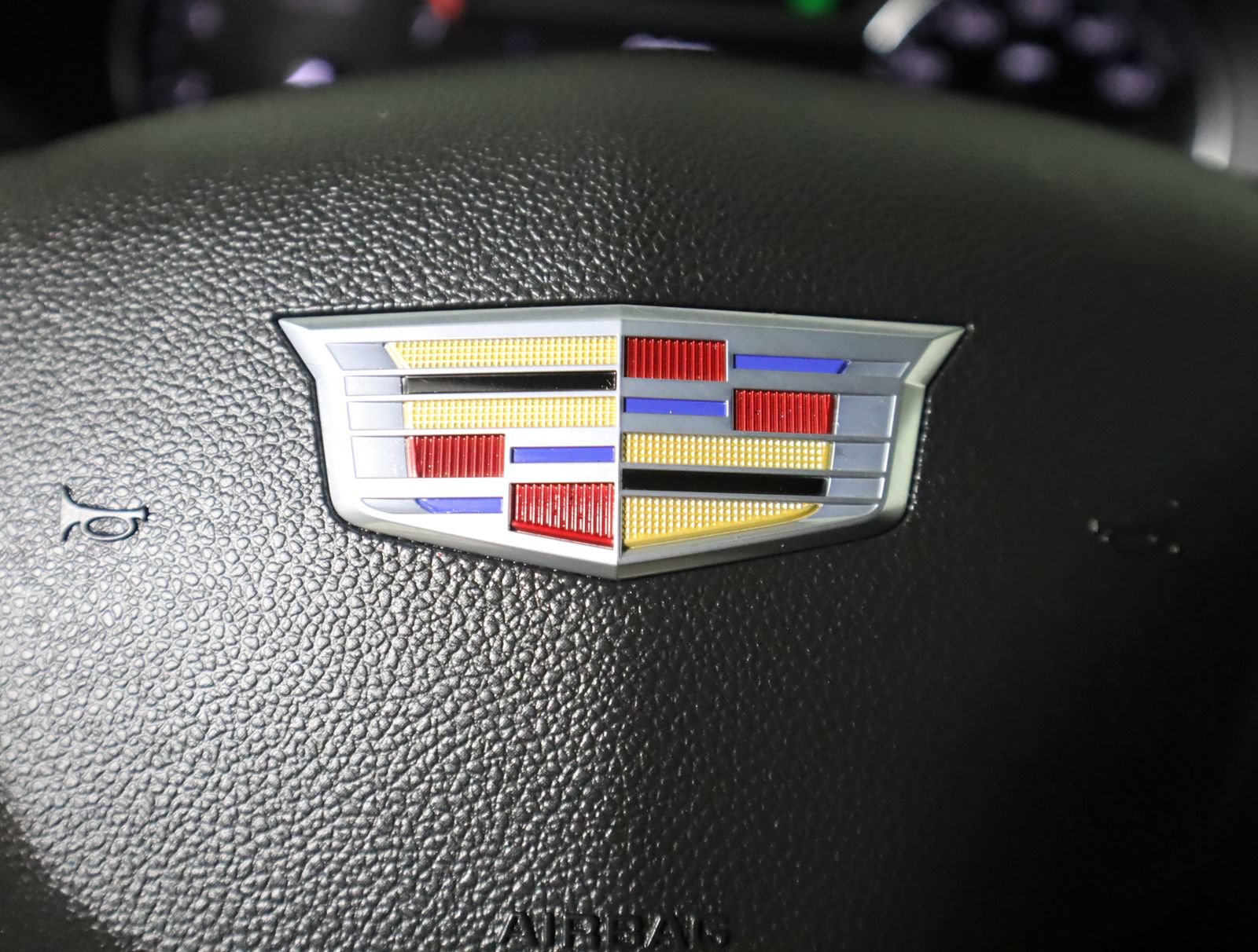 Used 2023 Cadillac XT4 Premium Luxury AWD/4WD image 36