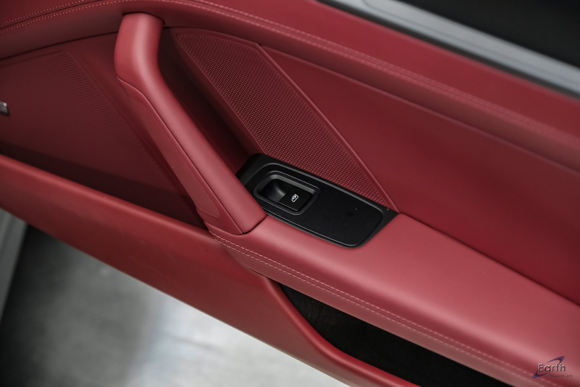 Used 2025 Porsche 911 Carrera S RWD image 84