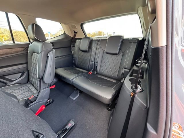 New 2026 Volkswagen Atlas SEL Premium R-Line image 18